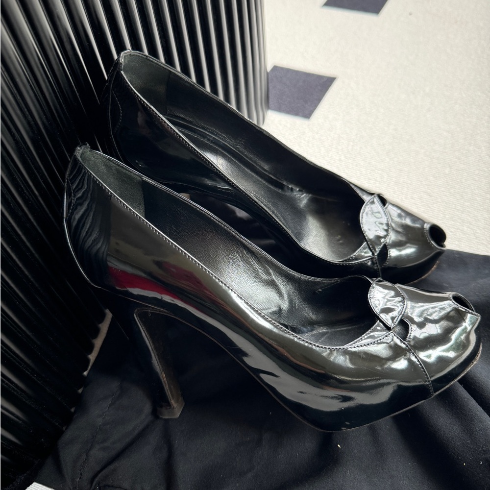 Authentic Fendi shoes